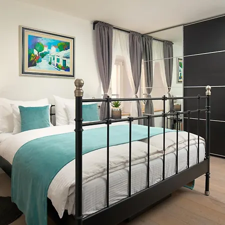 Split Old Town Luxury Rooms Pensjonat 3*